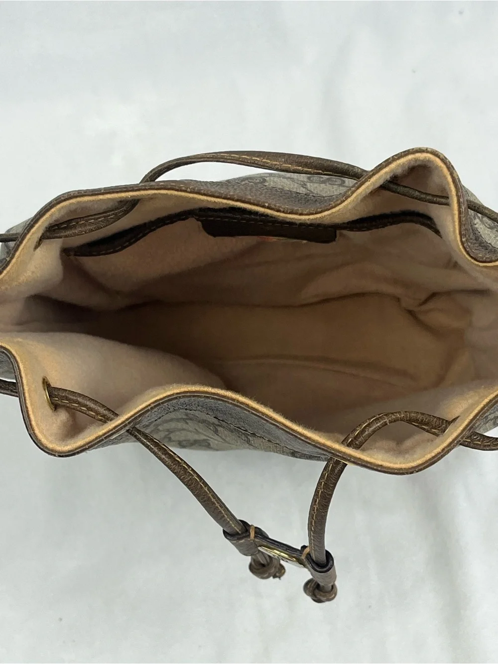 GUCCI Sherry Line Drawstring Shoulder Bag & Dustbag GG Brown Monogram VTG Italy - Picture 9 of 16